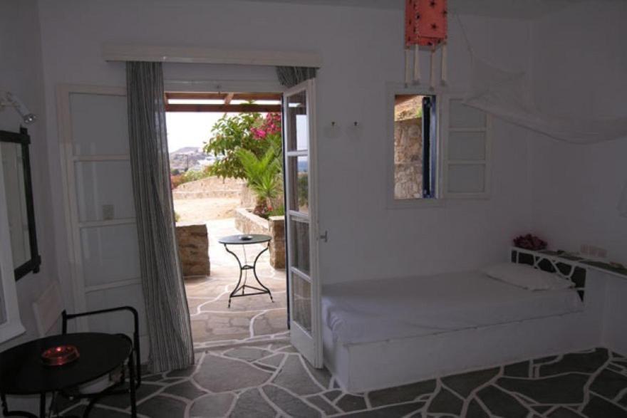 Eva Villa Mylopotas Rum bild